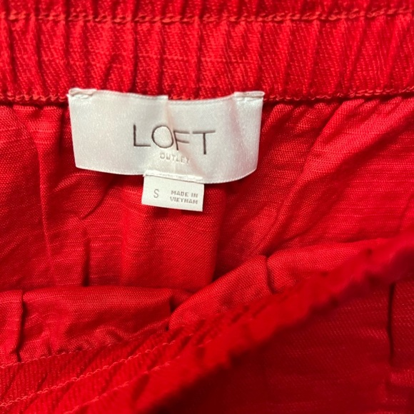 LOFT Bright Red A-Line Skirt. Size Small - Picture 4 of 4